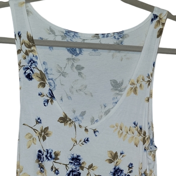 American Eagle size medium blue and beige tank top - Picture 9 of 9